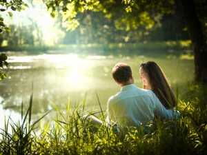 Verlobungsfotos am Weiher Weiningen, Hochzeitsfotograf Zürich